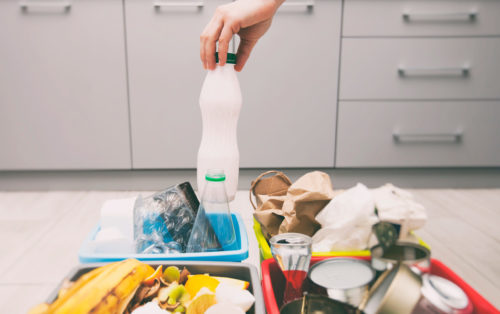 Cómo separar los envases PET para favorecer su reciclaje